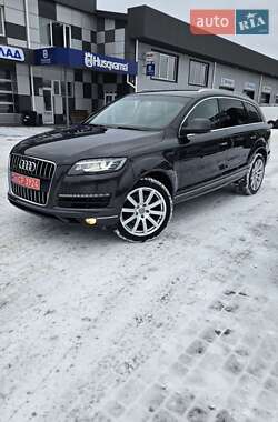 Внедорожник / Кроссовер Audi Q7 2012 в 
