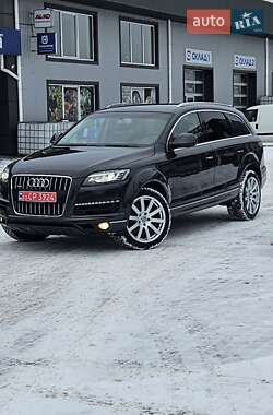 Внедорожник / Кроссовер Audi Q7 2012 в 