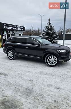 Внедорожник / Кроссовер Audi Q7 2012 в 