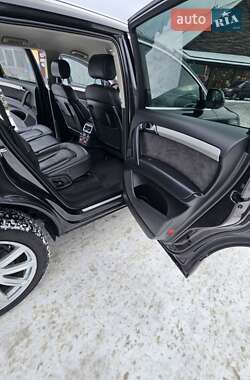 Внедорожник / Кроссовер Audi Q7 2012 в 