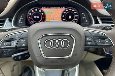 Внедорожник / Кроссовер Audi Q7 2017 в 