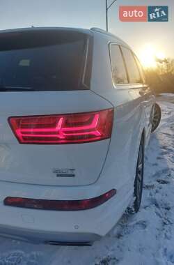 Внедорожник / Кроссовер Audi Q7 2018 в Киеве