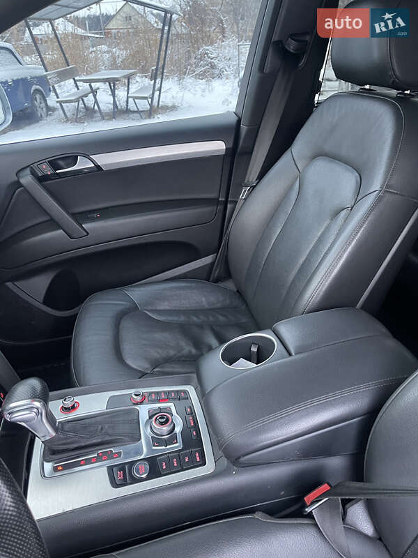 Внедорожник / Кроссовер Audi Q7 2013 в Харькове