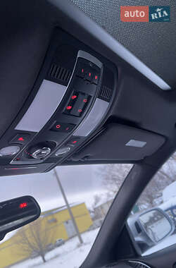 Внедорожник / Кроссовер Audi Q7 2013 в 