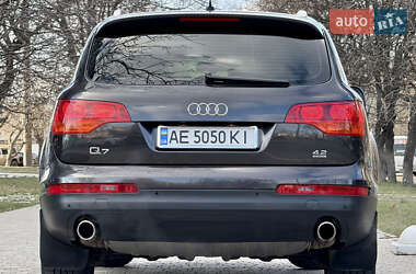 Внедорожник / Кроссовер Audi Q7 2007 в Одессе