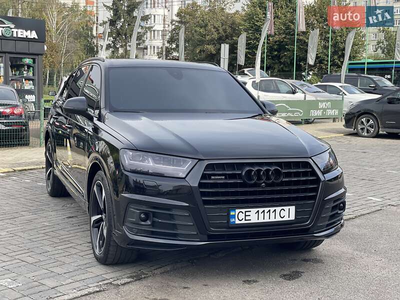 Внедорожник / Кроссовер Audi Q7 2018 в Черновцах