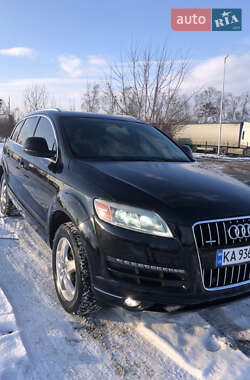 Позашляховик / Кросовер Audi Q7 2007 в 