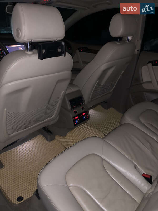Позашляховик / Кросовер Audi Q7 2007 в Бучі