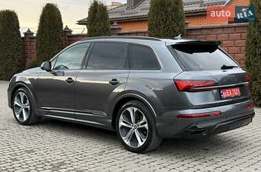 Внедорожник / Кроссовер Audi Q7 2020 в Ровно