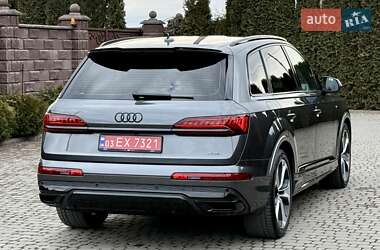 Внедорожник / Кроссовер Audi Q7 2020 в Ровно