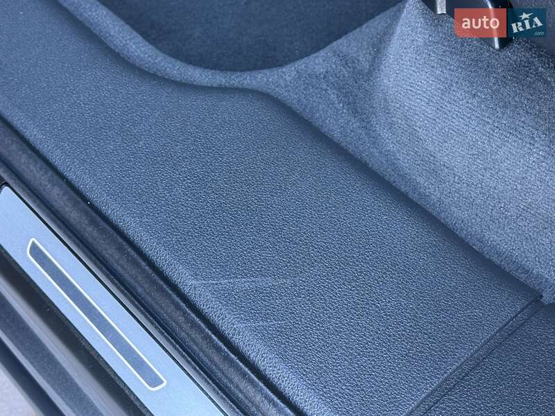 Внедорожник / Кроссовер Audi Q7 2020 в Ровно