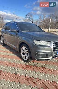 Позашляховик / Кросовер Audi Q7 2016 в Білій Церкві