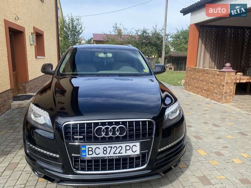 Внедорожник / Кроссовер Audi Q7 2014 в 