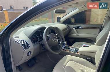 Внедорожник / Кроссовер Audi Q7 2014 в 