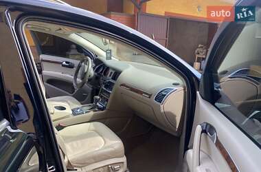 Внедорожник / Кроссовер Audi Q7 2014 в 
