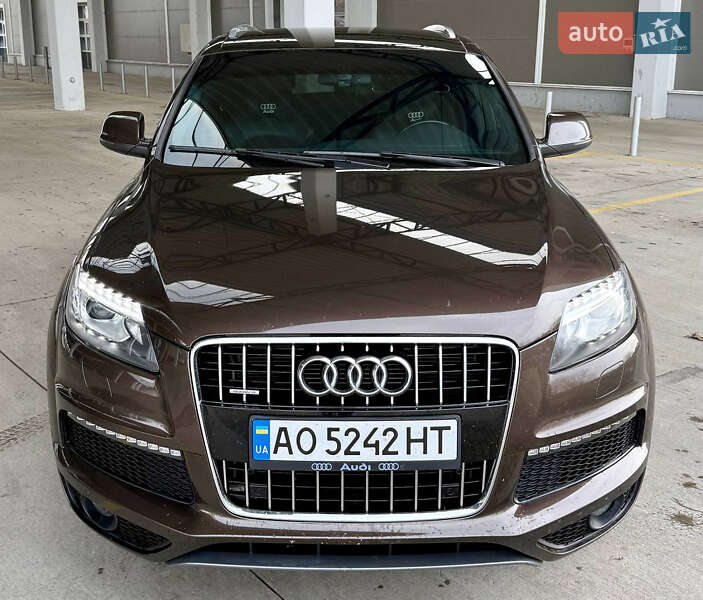 Audi Q7 2013