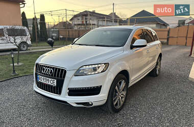 Внедорожник / Кроссовер Audi Q7 2013 в Мукачево