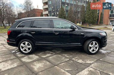 Внедорожник / Кроссовер Audi Q7 2014 в 