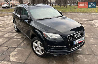 Внедорожник / Кроссовер Audi Q7 2014 в 