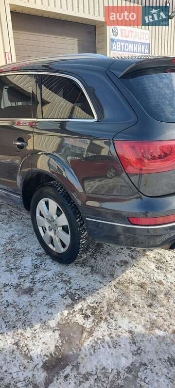 Позашляховик / Кросовер Audi Q7 2014 в Павлограді
