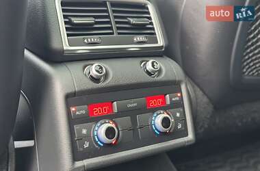 Внедорожник / Кроссовер Audi Q7 2014 в 