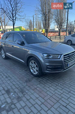 Внедорожник / Кроссовер Audi Q7 2016 в Житомире