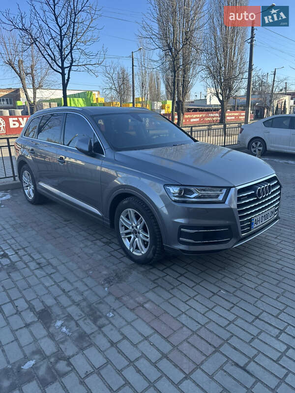 Audi Q7 2016