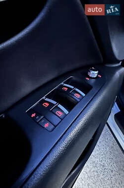 Внедорожник / Кроссовер Audi Q7 2011 в 
