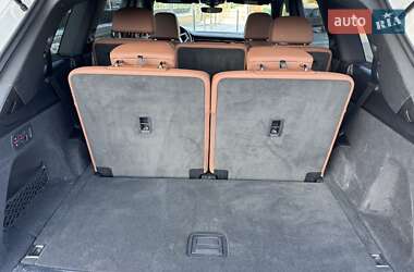 Внедорожник / Кроссовер Audi Q7 2020 в 