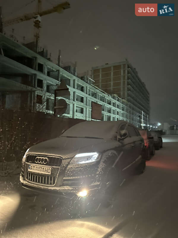 Внедорожник / Кроссовер Audi Q7 2010 в Львове