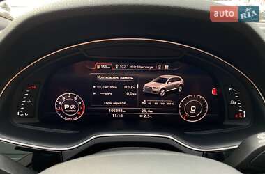 Внедорожник / Кроссовер Audi Q7 2016 в 
