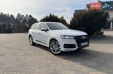 Внедорожник / Кроссовер Audi Q7 2018 в Мостиске