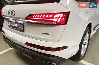 Внедорожник / Кроссовер Audi Q7 2025 в 