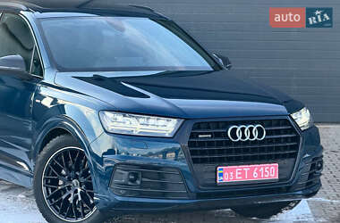 Внедорожник / Кроссовер Audi Q7 2019 в Ровно