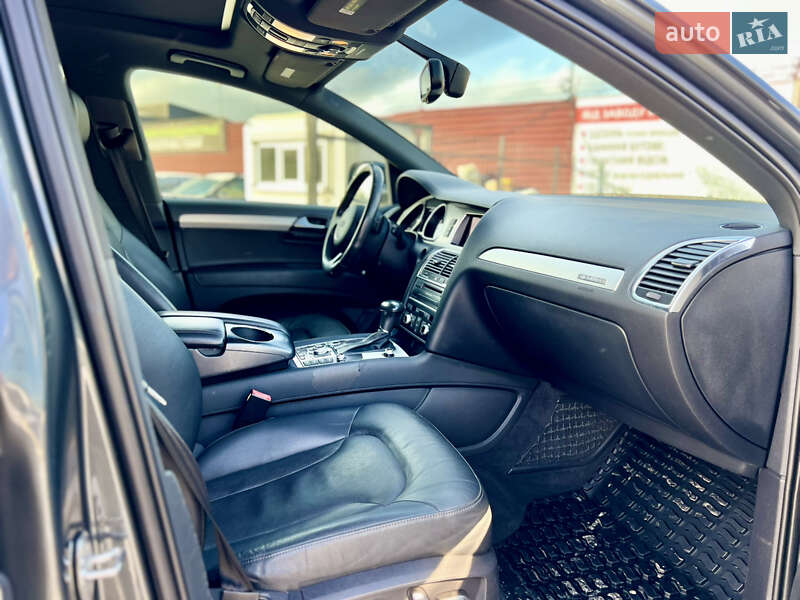 Внедорожник / Кроссовер Audi Q7 2012 в Полтаве