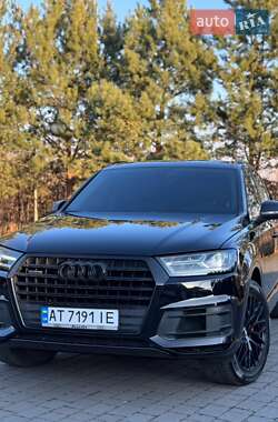 Внедорожник / Кроссовер Audi Q7 2018 в 