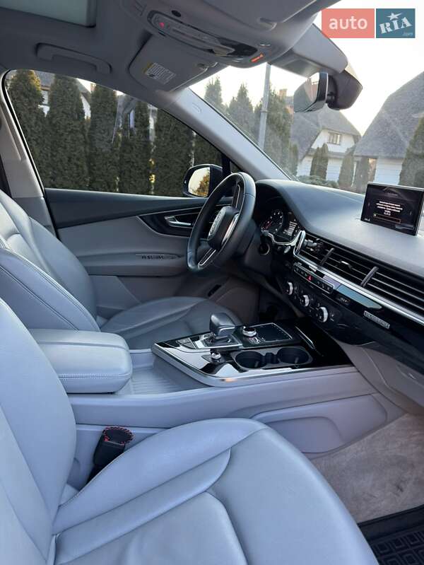 Внедорожник / Кроссовер Audi Q7 2018 в Ивано-Франковске