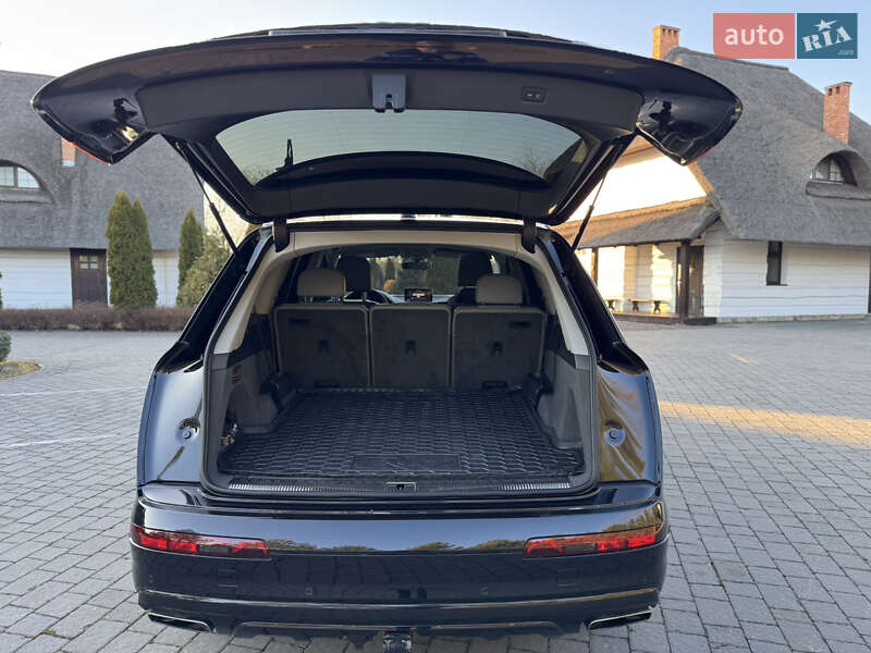Внедорожник / Кроссовер Audi Q7 2018 в Ивано-Франковске