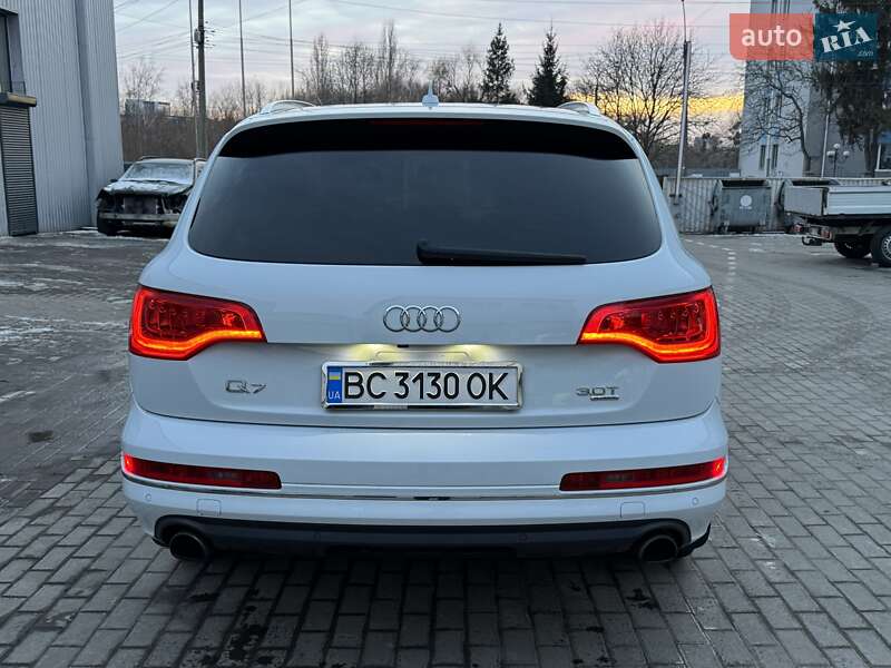 Внедорожник / Кроссовер Audi Q7 2014 в Киеве