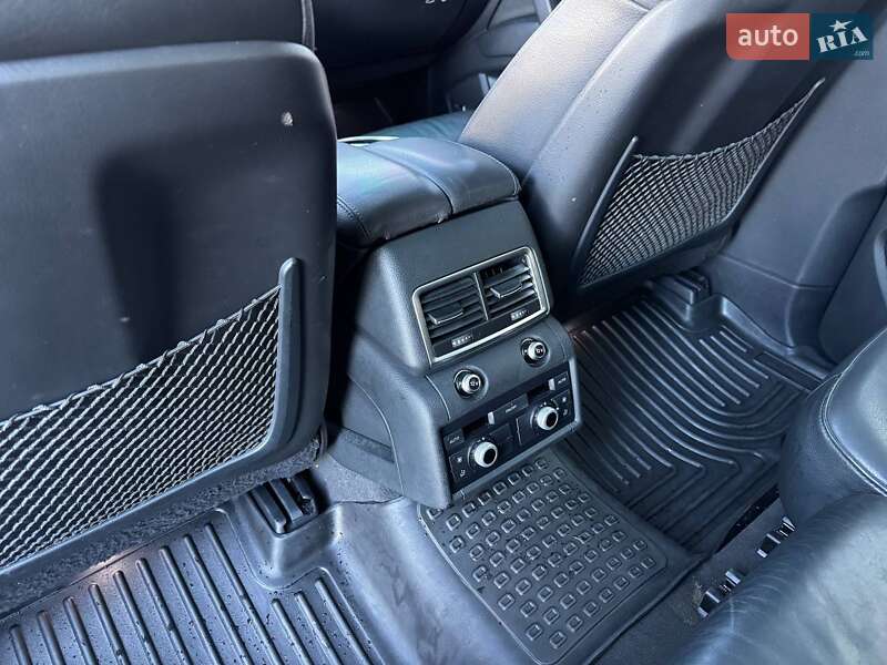 Позашляховик / Кросовер Audi Q7 2015 в Івано-Франківську