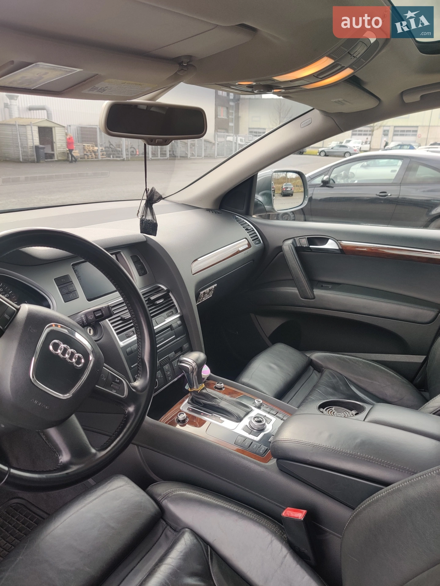 2010 Audi Q7 - мініатюра 16