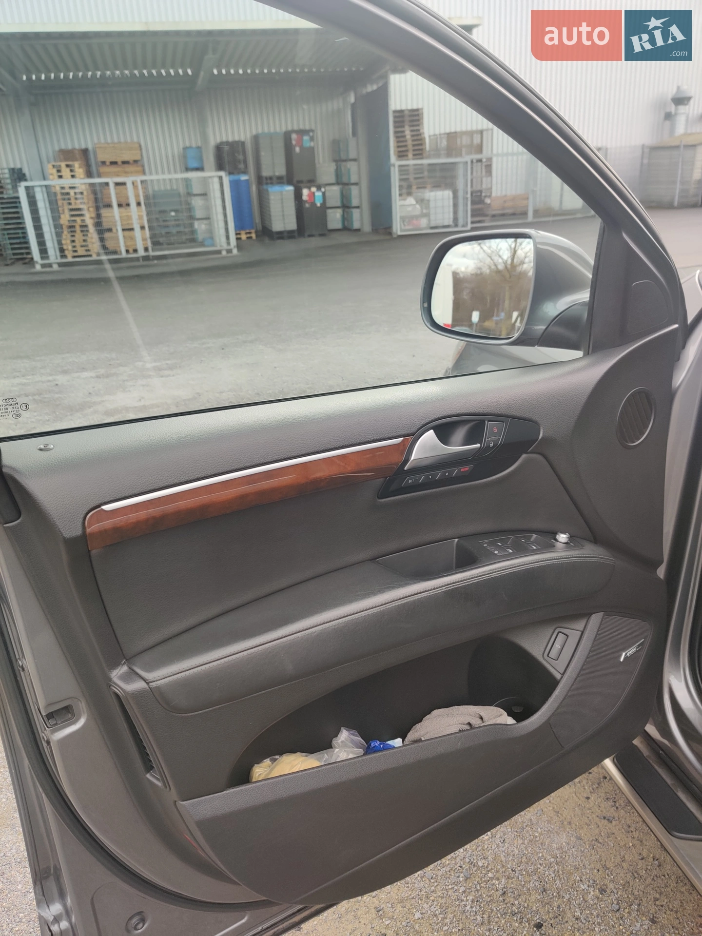 2010 Audi Q7 - мініатюра 17