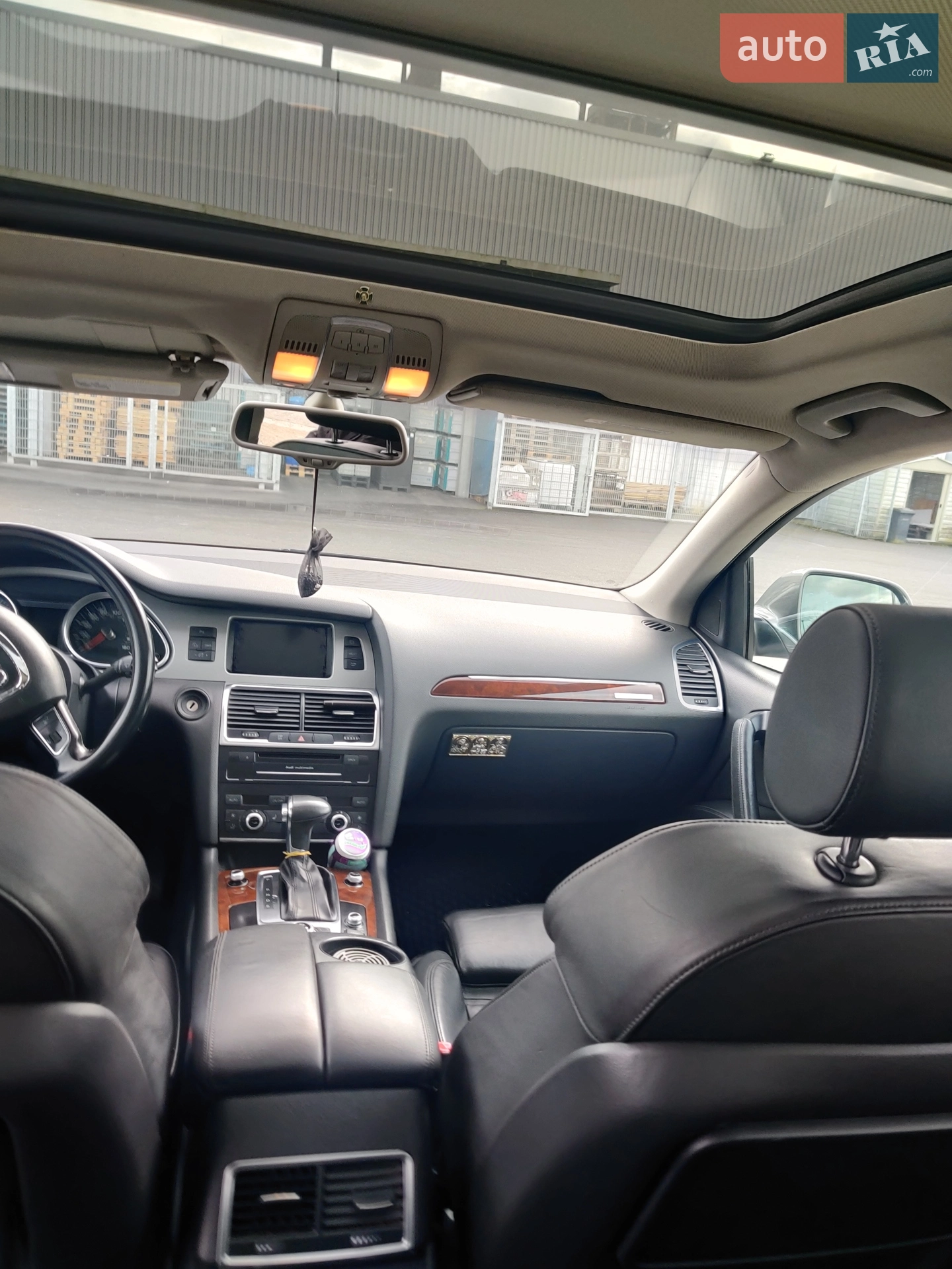 2010 Audi Q7 - мініатюра 21