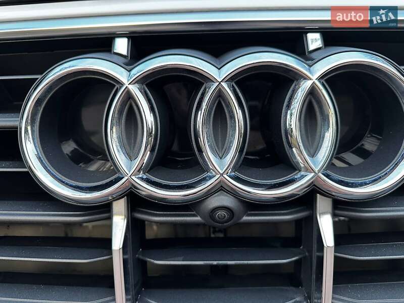 Внедорожник / Кроссовер Audi Q7 2021 в Хусте