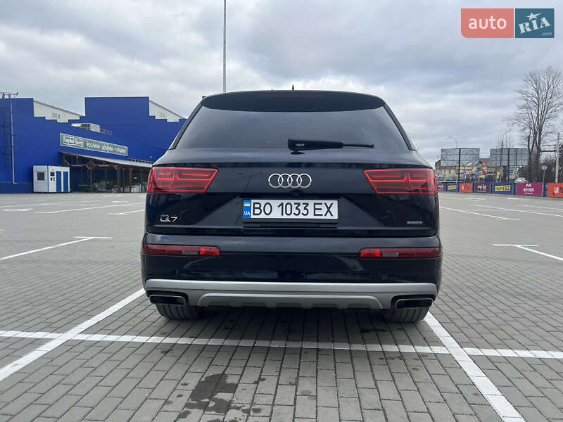 Внедорожник / Кроссовер Audi Q7 2017 в Тернополе