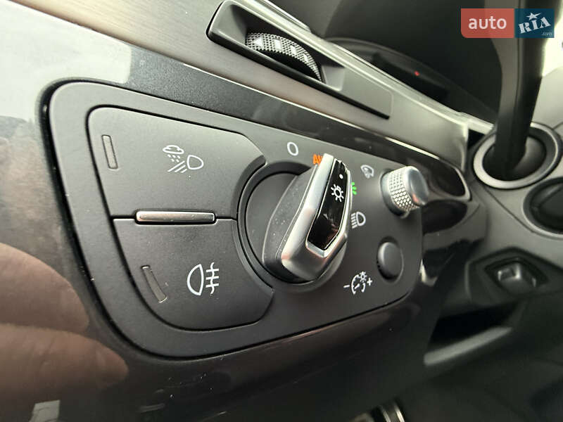 Внедорожник / Кроссовер Audi Q7 2015 в Черновцах