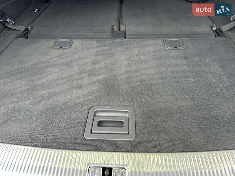 Внедорожник / Кроссовер Audi Q7 2010 в Полтаве