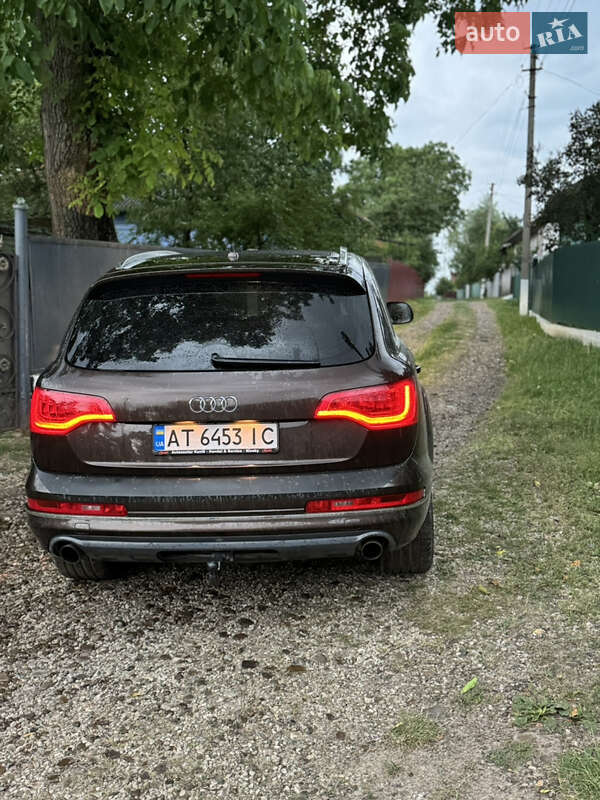 Внедорожник / Кроссовер Audi Q7 2011 в Коломые