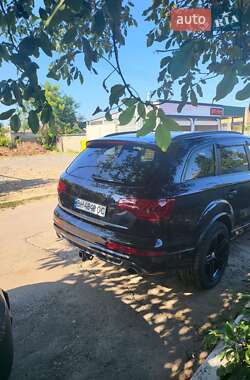 Внедорожник / Кроссовер Audi Q7 2013 в 