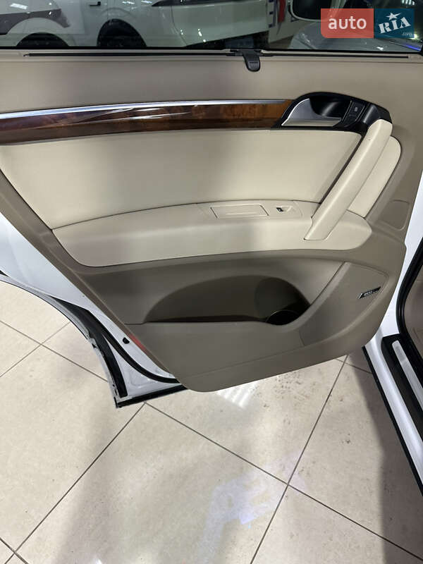 Внедорожник / Кроссовер Audi Q7 2015 в Кропивницком фото 86 Внедорожник / Кроссовер Audi Q7 2015 в Кропивницком